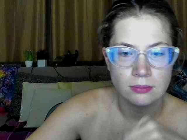 Aliciafolow009 webcam