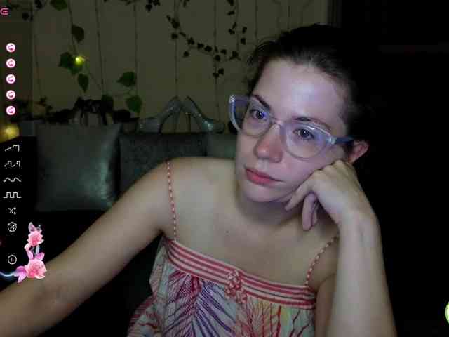 Aliciafolow009 webcam