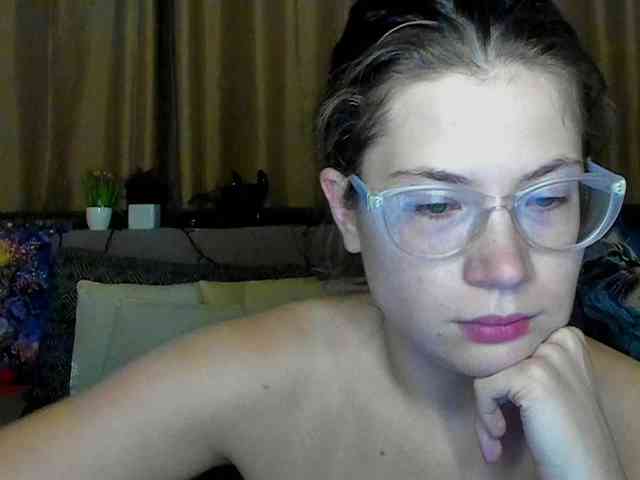 Aliciafolow009 webcam
