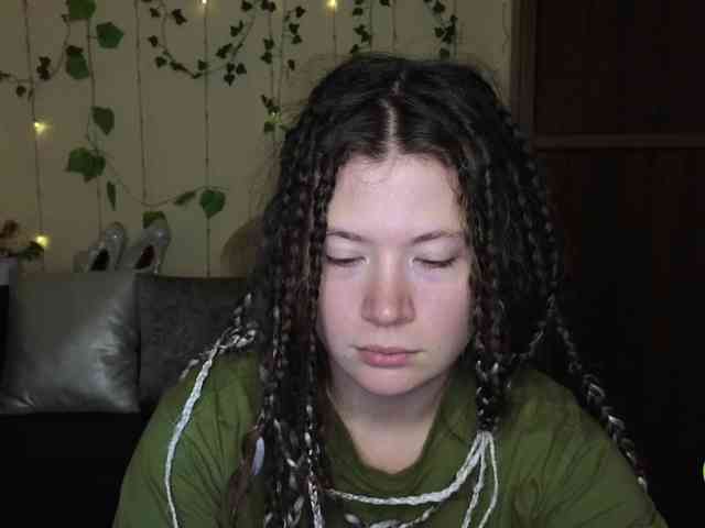 Aliciafolow009 webcam