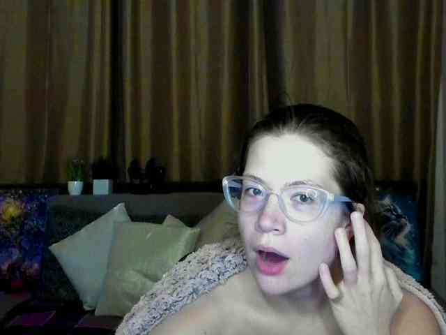 Aliciafolow009 webcam