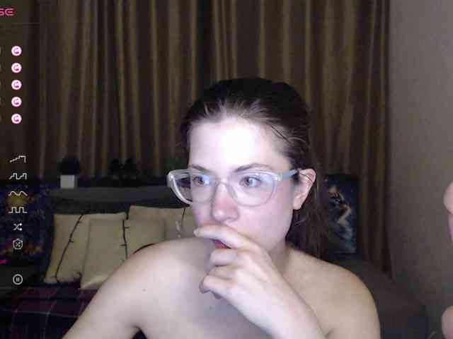 Aliciafolow009 webcam