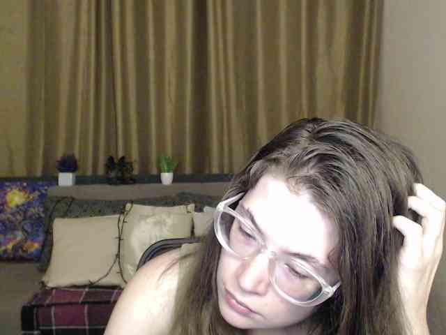 Aliciafolow009 webcam