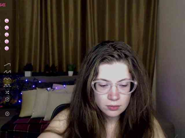 Aliciafolow009's Sexcam