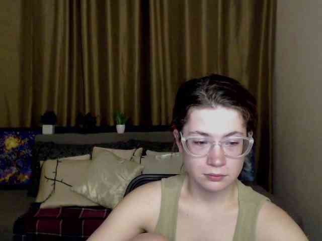 Aliciafolow009 webcam