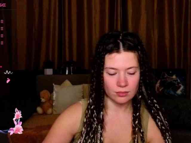 Aliciafolow009 webcam