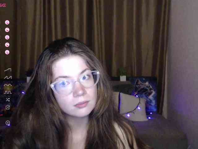 Aliciafolow009 webcam