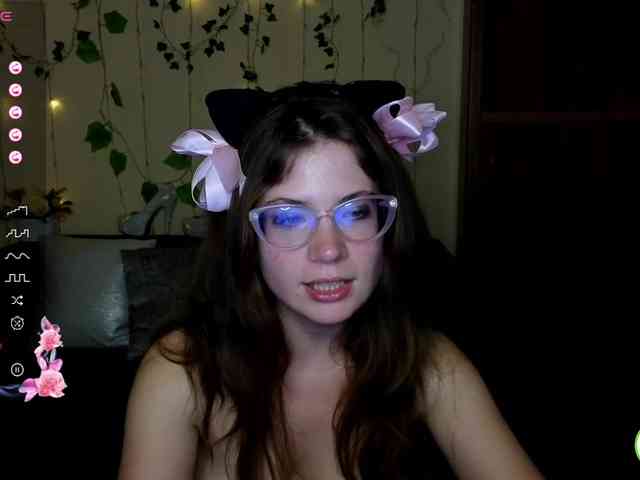 Aliciafolow009 webcam