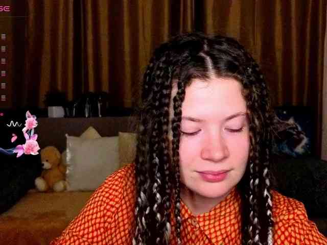 Aliciafolow009 webcam