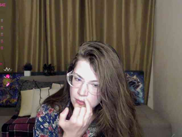 Aliciafolow009 webcam