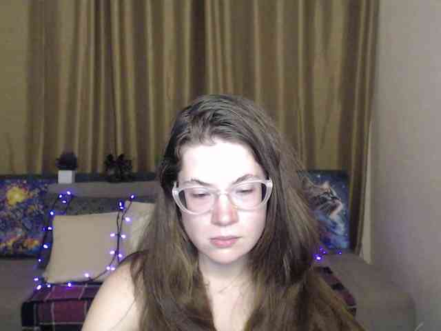 Aliciafolow009 webcam