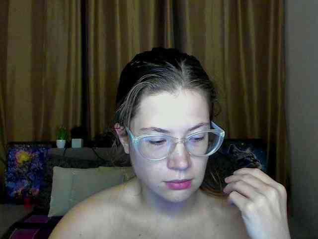 Aliciafolow009 webcam