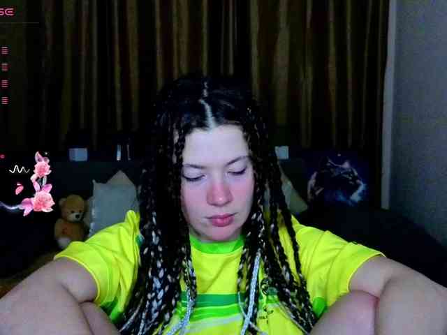 Aliciafolow009 webcam