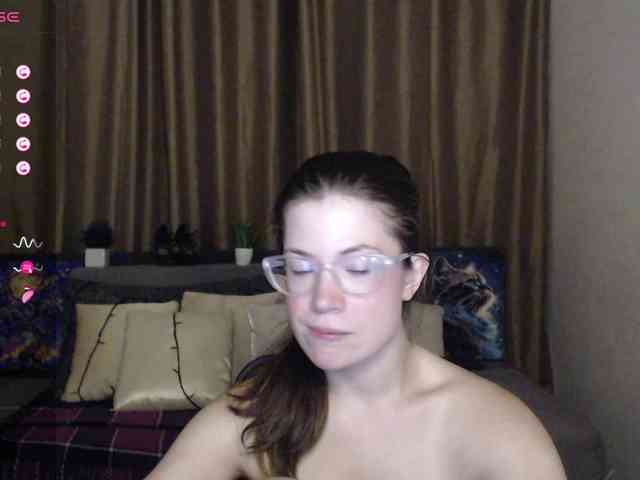 Aliciafolow009 webcam