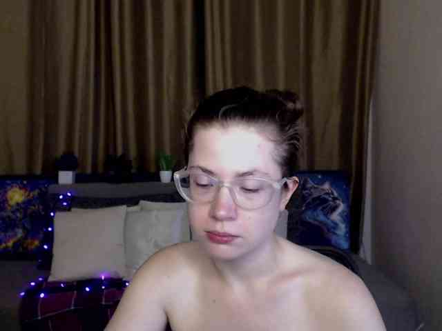 Aliciafolow009 webcam