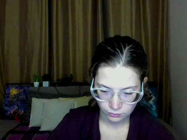 Aliciafolow009 webcam