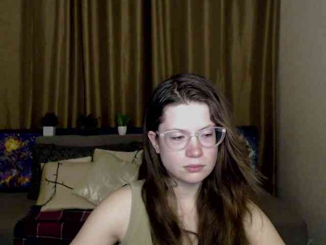 Aliciafolow009 webcam