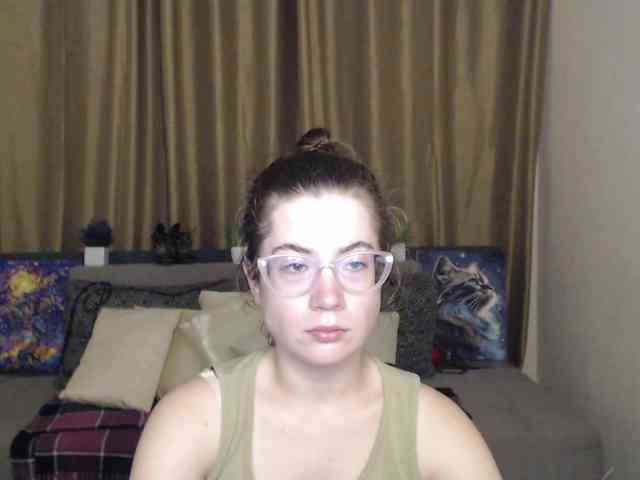 Aliciafolow009 webcam
