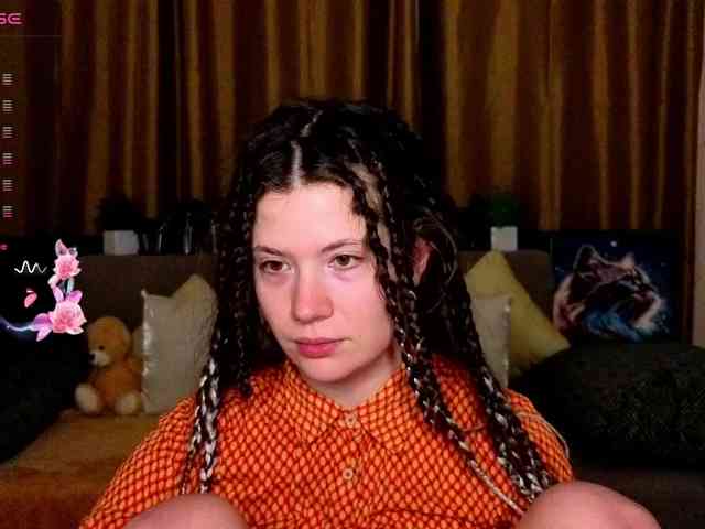 Aliciafolow009 webcam