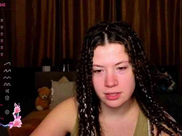 Aliciafolow009 webcam