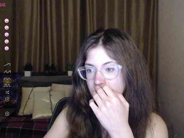 Aliciafolow009 webcam