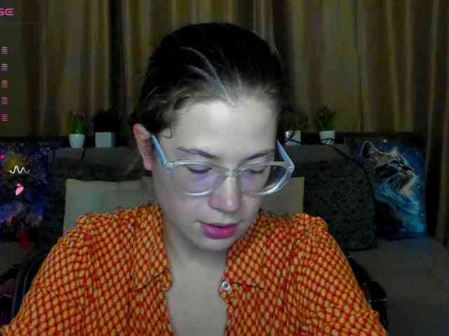 Aliciafolow009 webcam