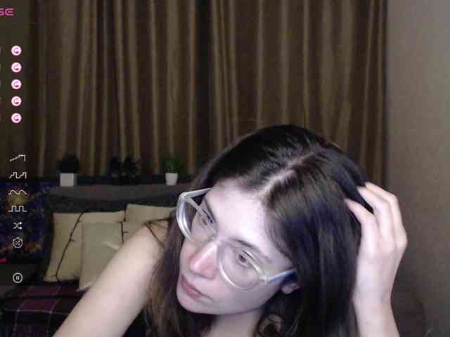 Aliciafolow009 webcam