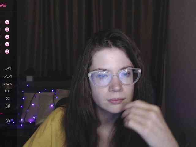 Aliciafolow009 webcam