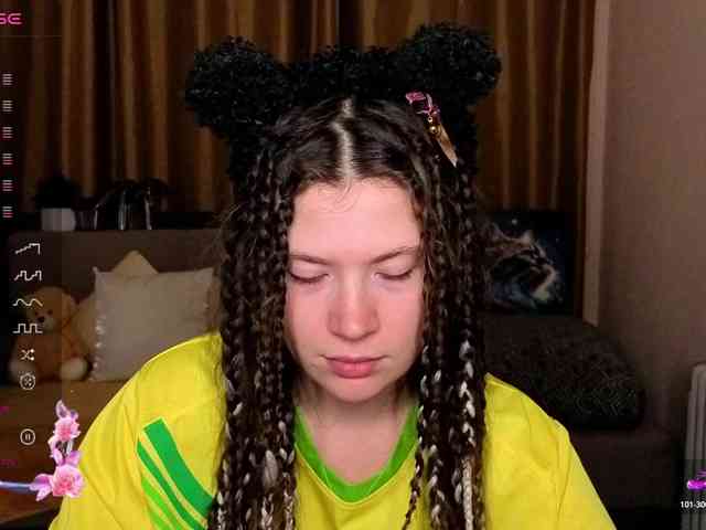 Aliciafolow009 webcam