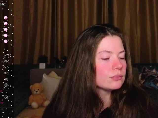 Aliciafolow009 webcam