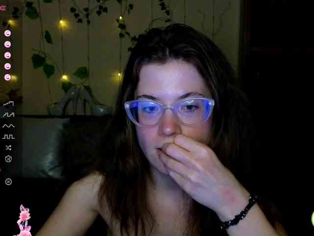 Aliciafolow009 webcam