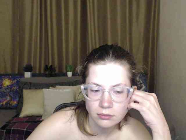 Aliciafolow009 webcam