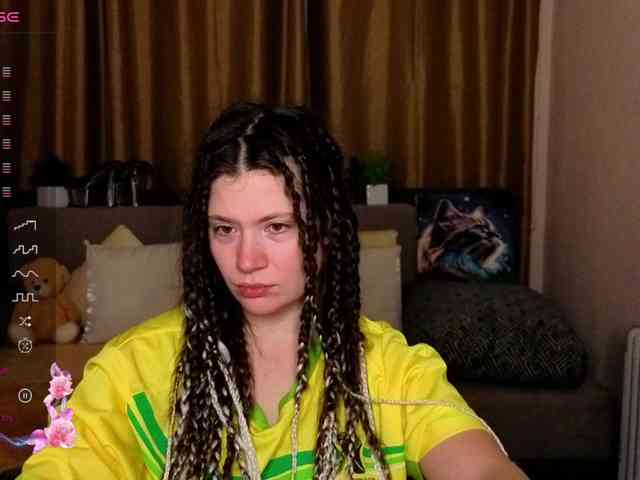 Aliciafolow009 webcam