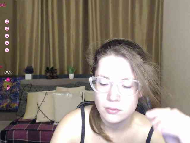 Aliciafolow009 webcam