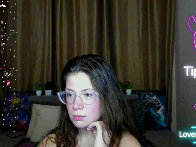 Aliciafolow009 webcam