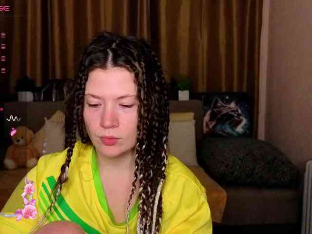 Aliciafolow009 webcam