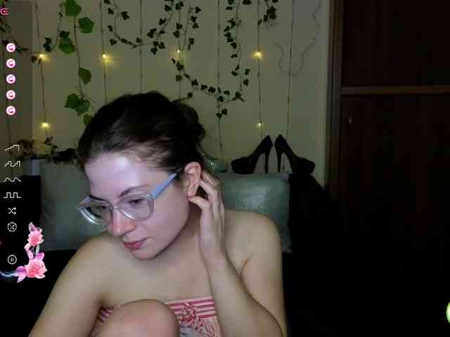 Aliciafolow009 webcam