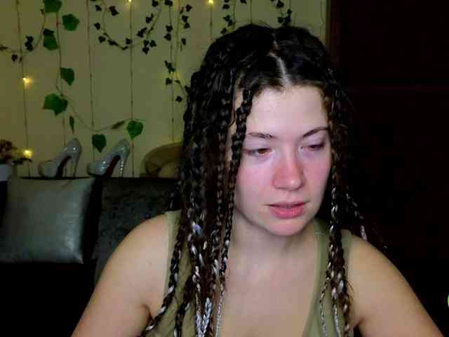 Aliciafolow009 webcam