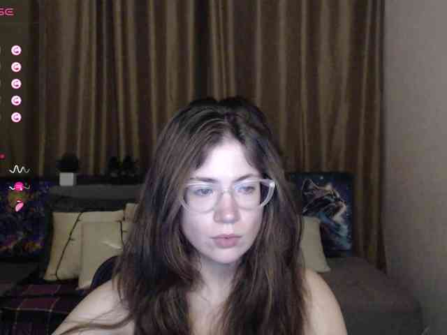 Aliciafolow009 webcam