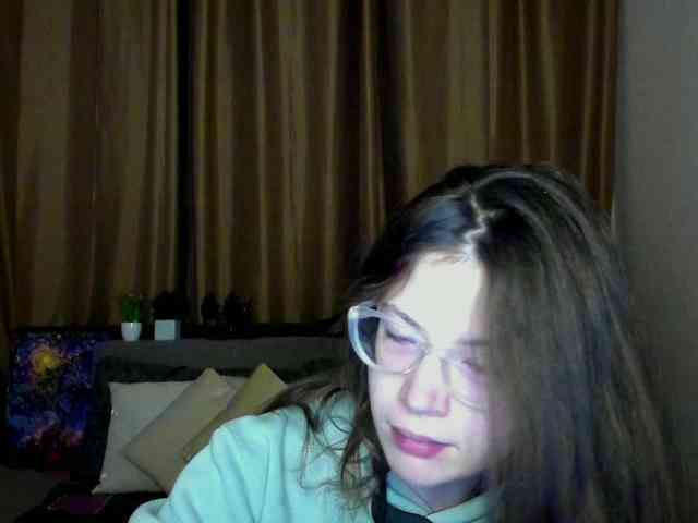 Aliciafolow009 webcam