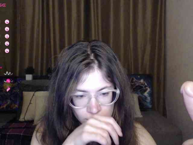 Aliciafolow009 webcam