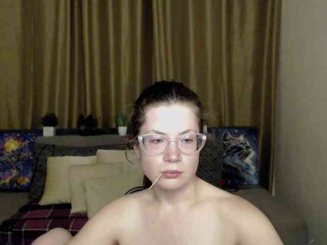 Aliciafolow009 webcam