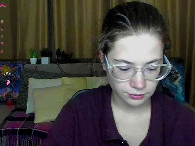 Aliciafolow009 webcam