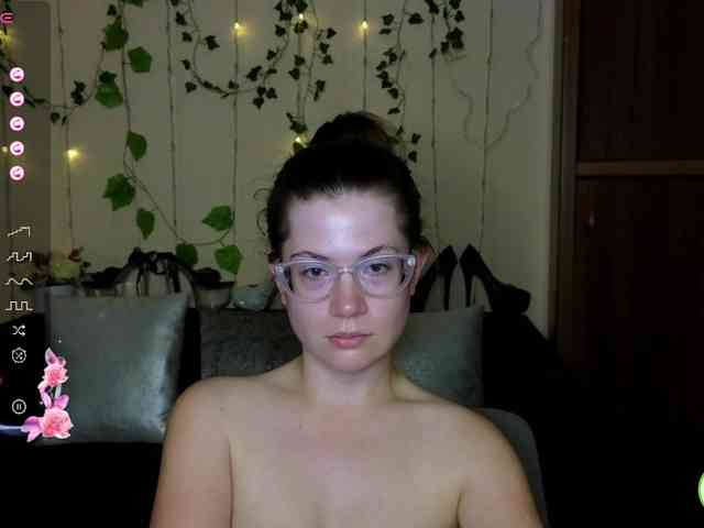 Aliciafolow009 webcam