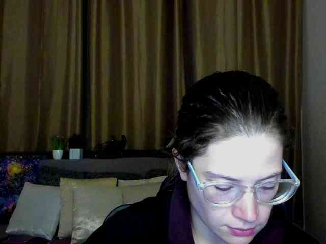 Aliciafolow009 webcam