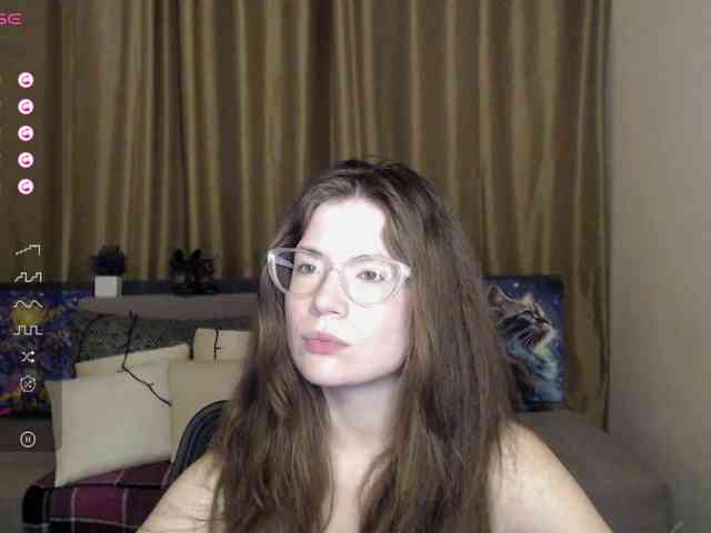Aliciafolow009 webcam