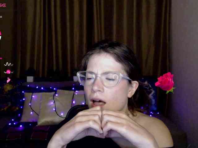 Aliciafolow009 webcam