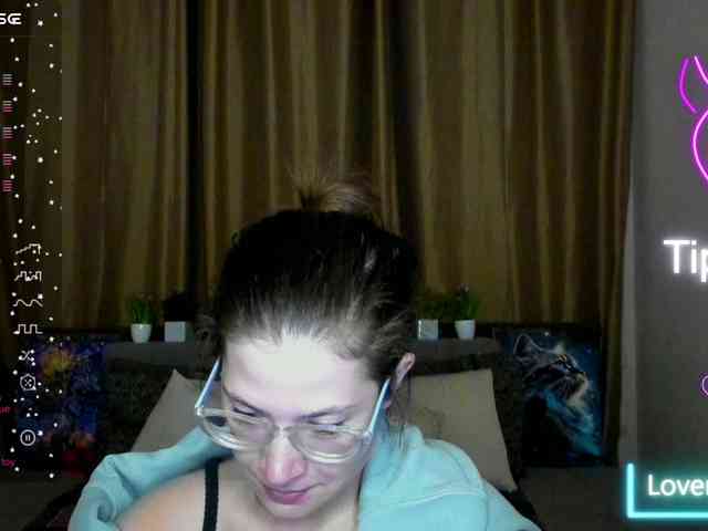 Aliciafolow009 webcam