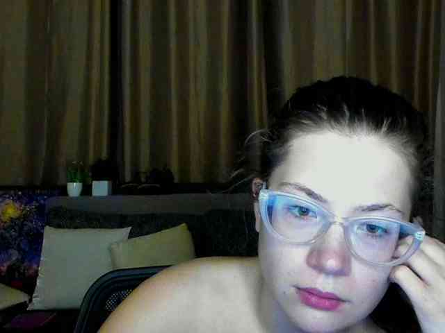 Aliciafolow009 webcam