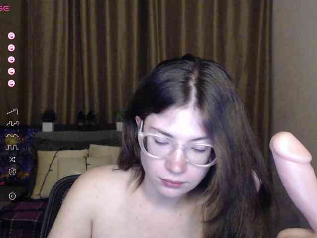 Aliciafolow009 webcam